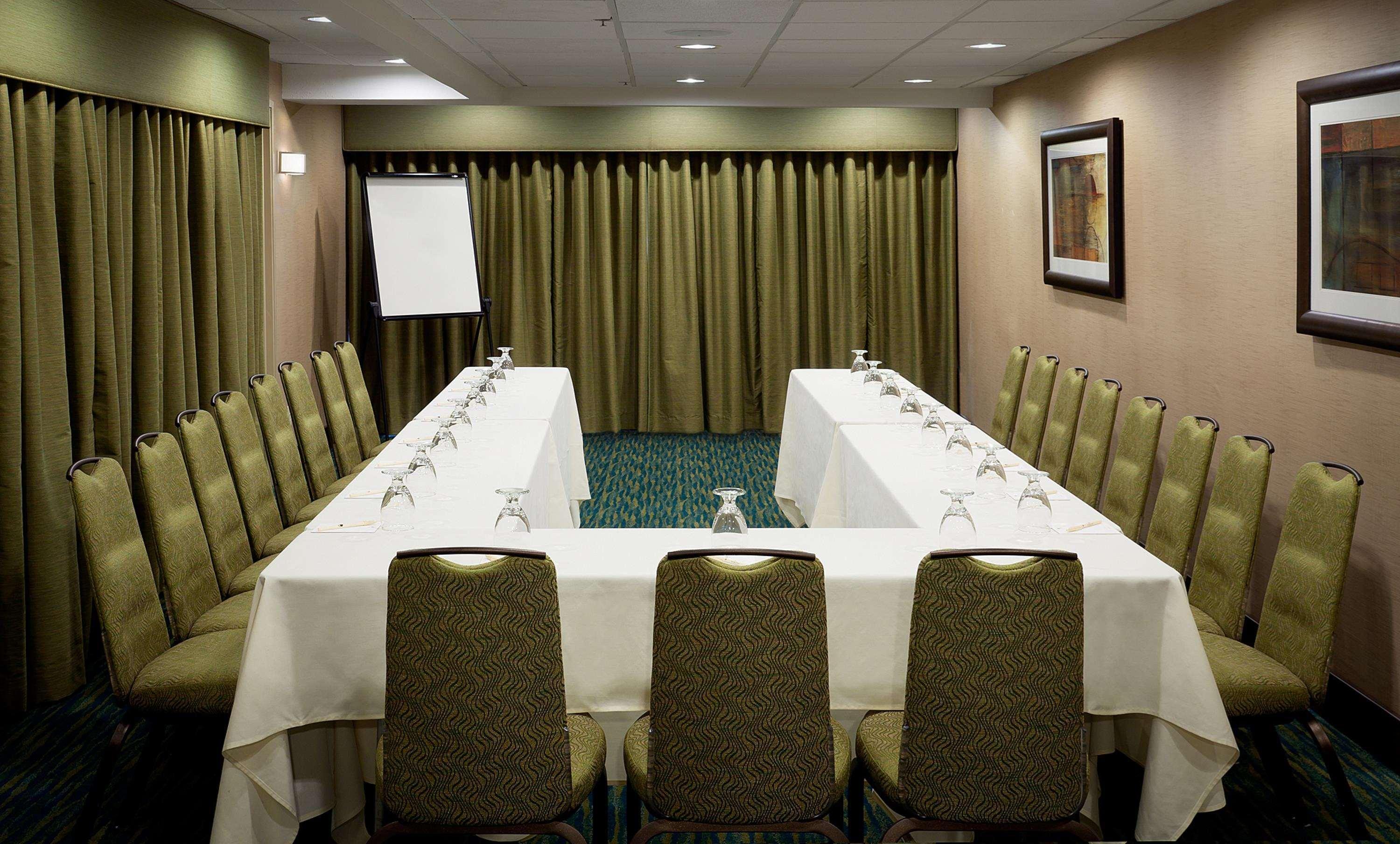 Hotel Doubletree By Hilton Santa Fe Business foto